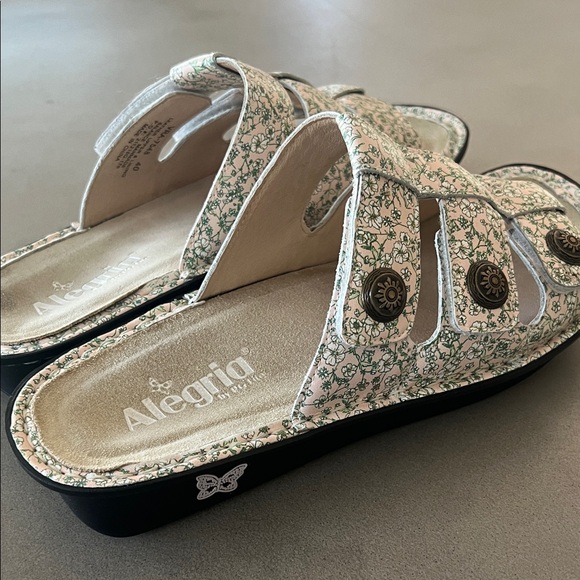 Alegria Floral Slide Sandals - Green and light pink - Picture 3 of 7